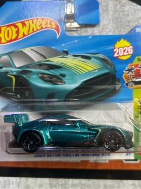 Hot Wheels 2026 Aston Martin Vantage GT3 #9/10 #racing #cars #Hotwheels
